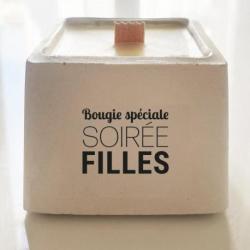 TOUT EST DIT Bougies Soirée Filles.