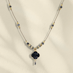 LOETMA Collier Amazonia Onyx noir.
